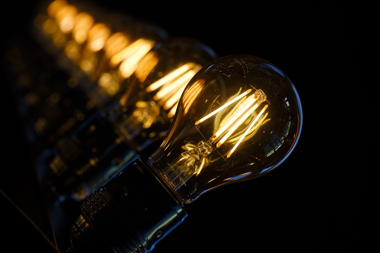 Jakie efekty dają lampy energooszczędne?