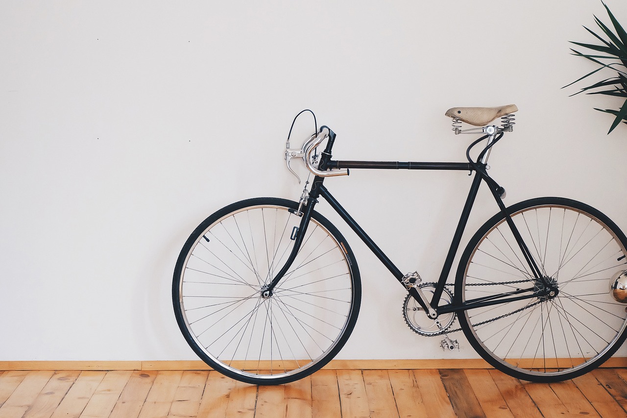 Wieszaki rowerowe – gdzie można je zamontować?